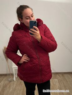 Bunda s kapucí dámská nadrozměr (52-60) Nat227070 červená