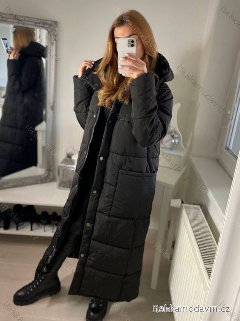 Bunda zimní kabát prošívaný s kapucí dámský (S-L) KZE228540/DR Černá S