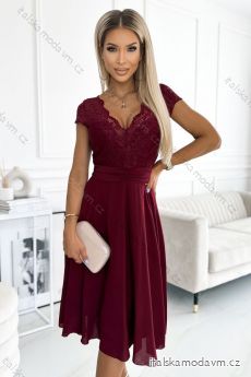 381-5 LINDA - šifonové šaty s krajkovým výstřihem - Vínová barva