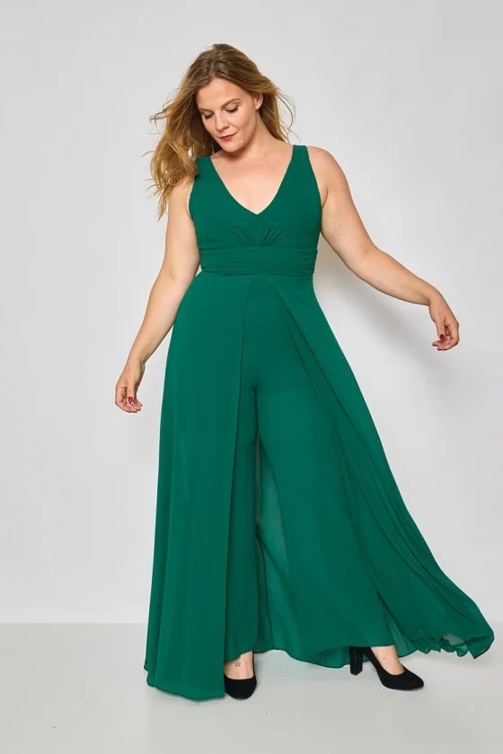 Šaty dlouhé elegantní společenské na široká ramínka dámské nadrozměr (42-48) FRANCOUZSKÁ MÓDA FMPEL24VELVETQS-1 zelená 42