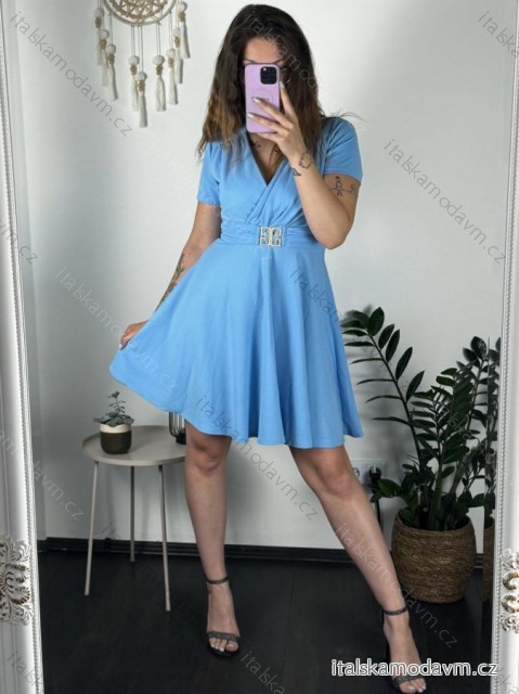 Šaty krátke spoločenské krátky rukáv dámske (S/M ONE SIZE) TALIANSKA MÓDA IMM249260/DUR svetlo modrá S / M