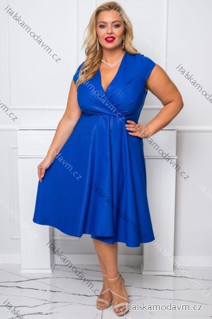 Šaty elegantní společenské lesklé krátký rukáv dámské nadrozměr (36-50) POLSKÁ MÓDA PMLBF24NICOL-2 modrá královská 46