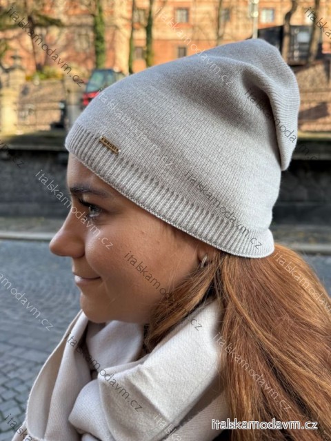 Čepice zimní  dámská (ONE SIZE) WROBI PV425001/DUR
