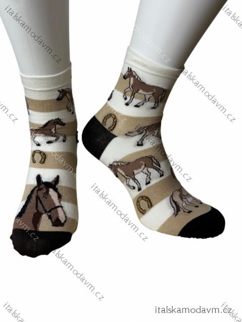 Ponožky veselé kůň dámske (35-37.38-40) POLSKÁ MÓDA DPP250826/DR  béžová