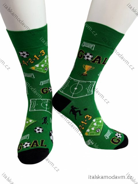 Ponožky veselé obrázkové slabé pánské pro fotbalisty (41-43,44-46) POLSKÁ MODA DPP250833/DR