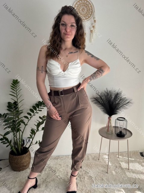 Nohavice elegantné s opaskom 3/4 krátke dámske (S/M/L ONE SIZE) TALIANSKA MÓDA IMPLI257048/DU hnědá světlá S/M/L